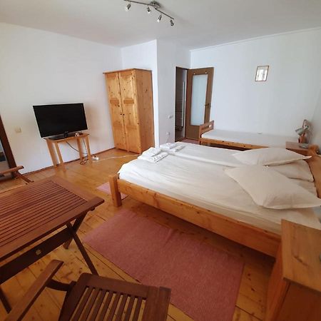 Hotel Casa Terezia Braszów Zewnętrze zdjęcie
