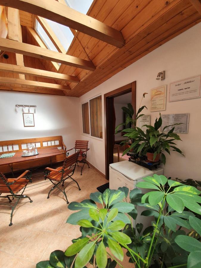 Hotel Casa Terezia Braszów Zewnętrze zdjęcie