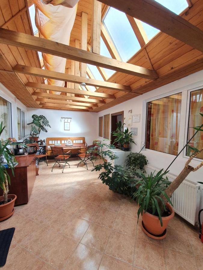 Hotel Casa Terezia Braszów Zewnętrze zdjęcie
